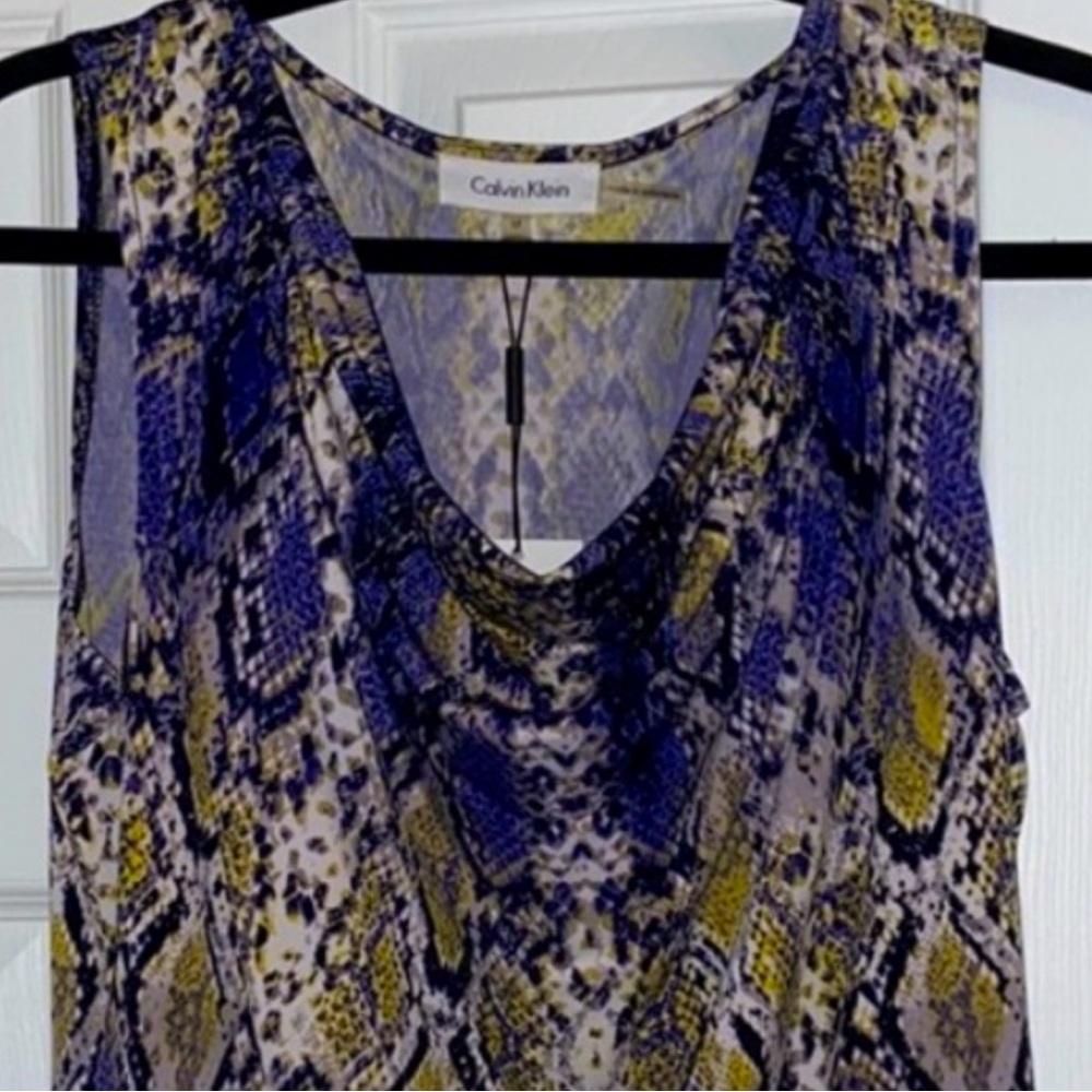 CALVIN KLEIN tank shell